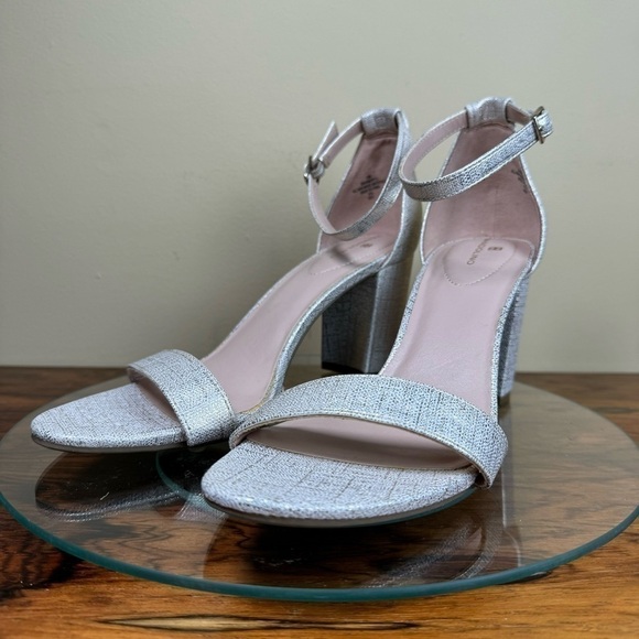 BANDOLINO Women's Armory Dress Sandals - silver metallic - size 10 - Picture 4 of 13